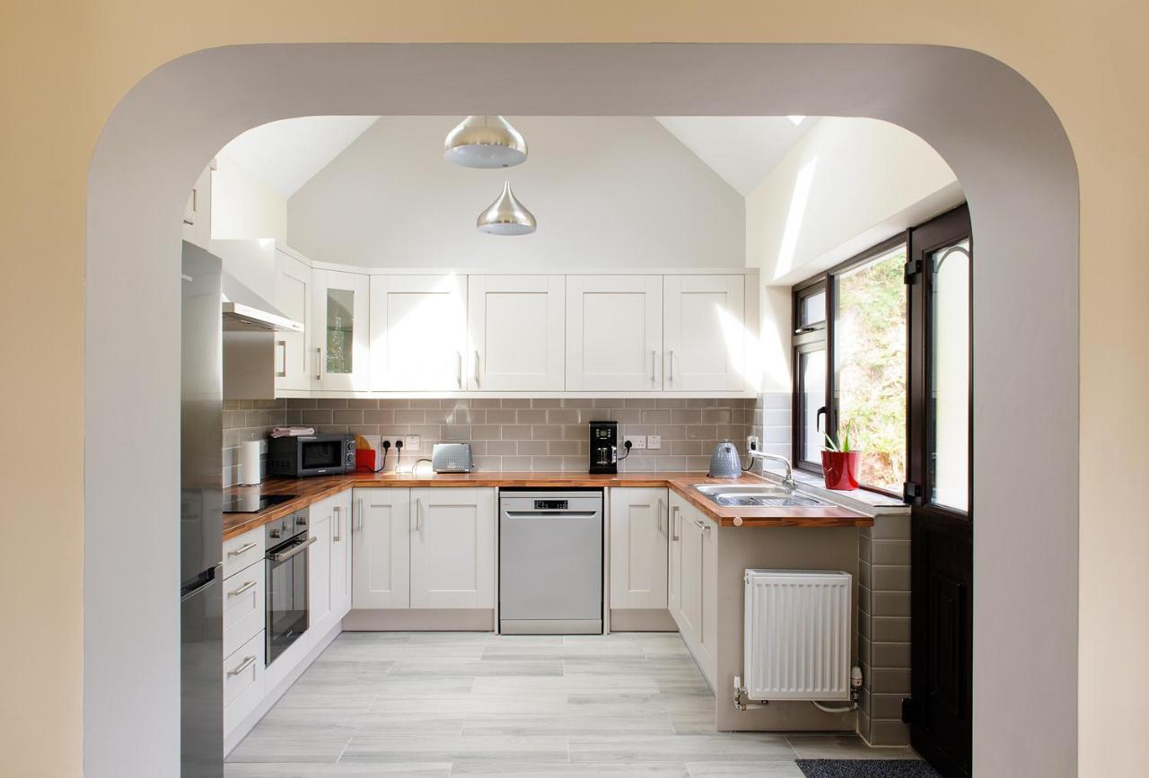 Honeysuckle Cottage Renvyle Bagian luar foto