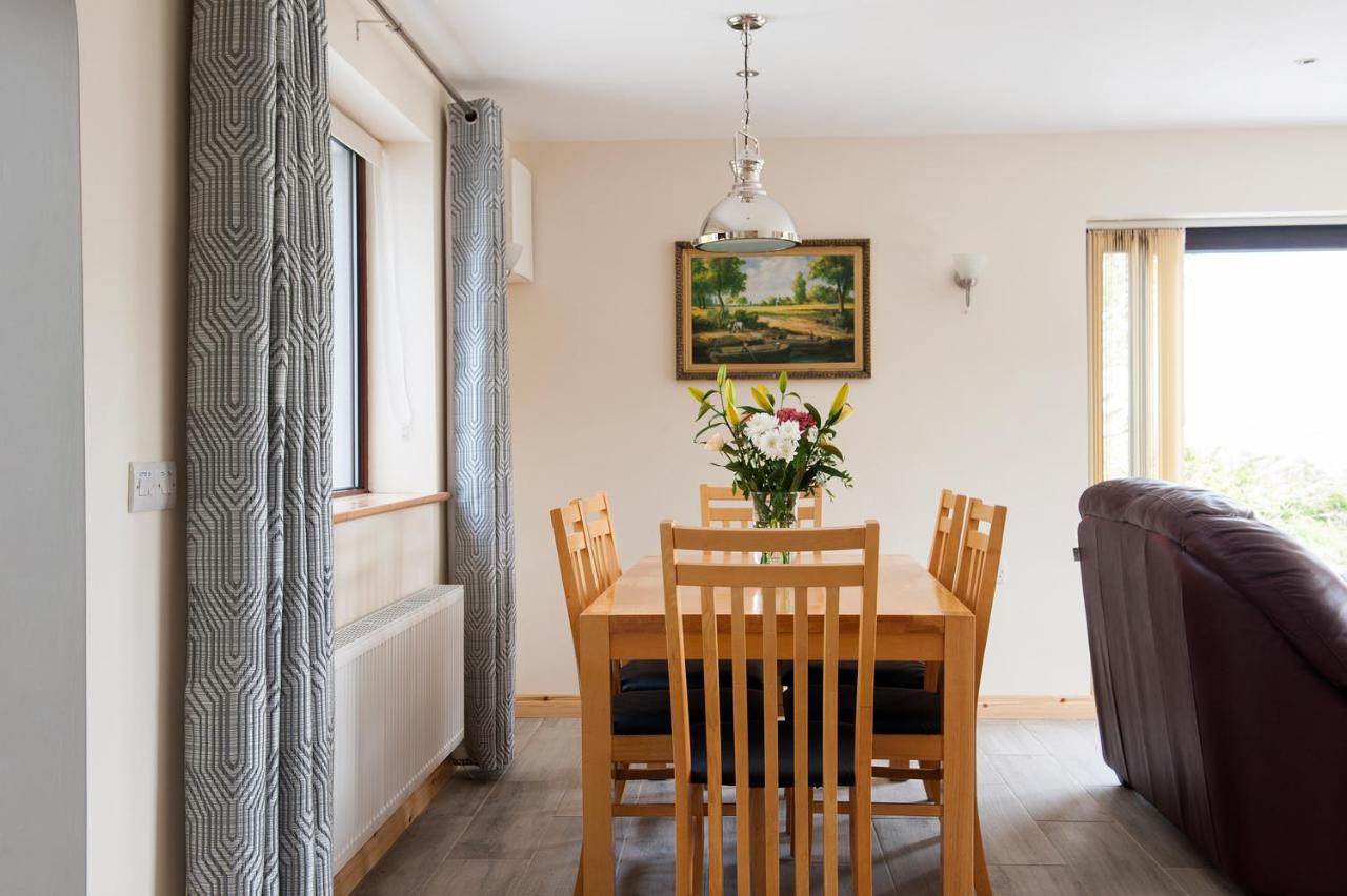 Honeysuckle Cottage Renvyle Bagian luar foto